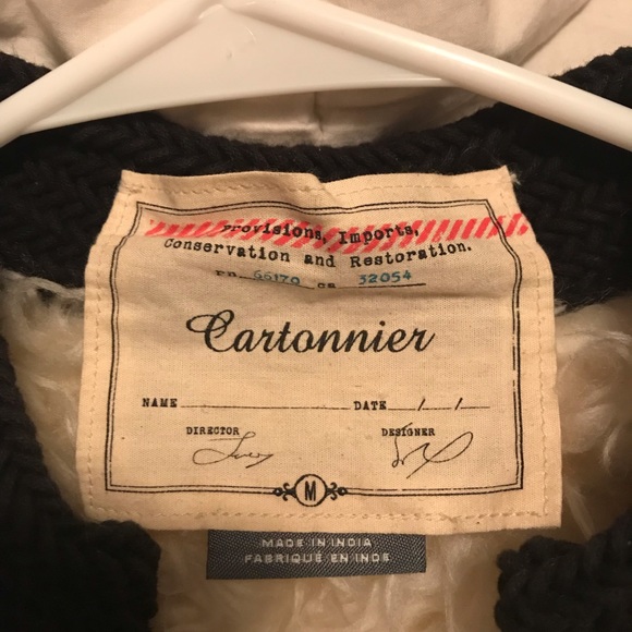 Anthropologie White Vest, Beautiful Trim. - Picture 4 of 4